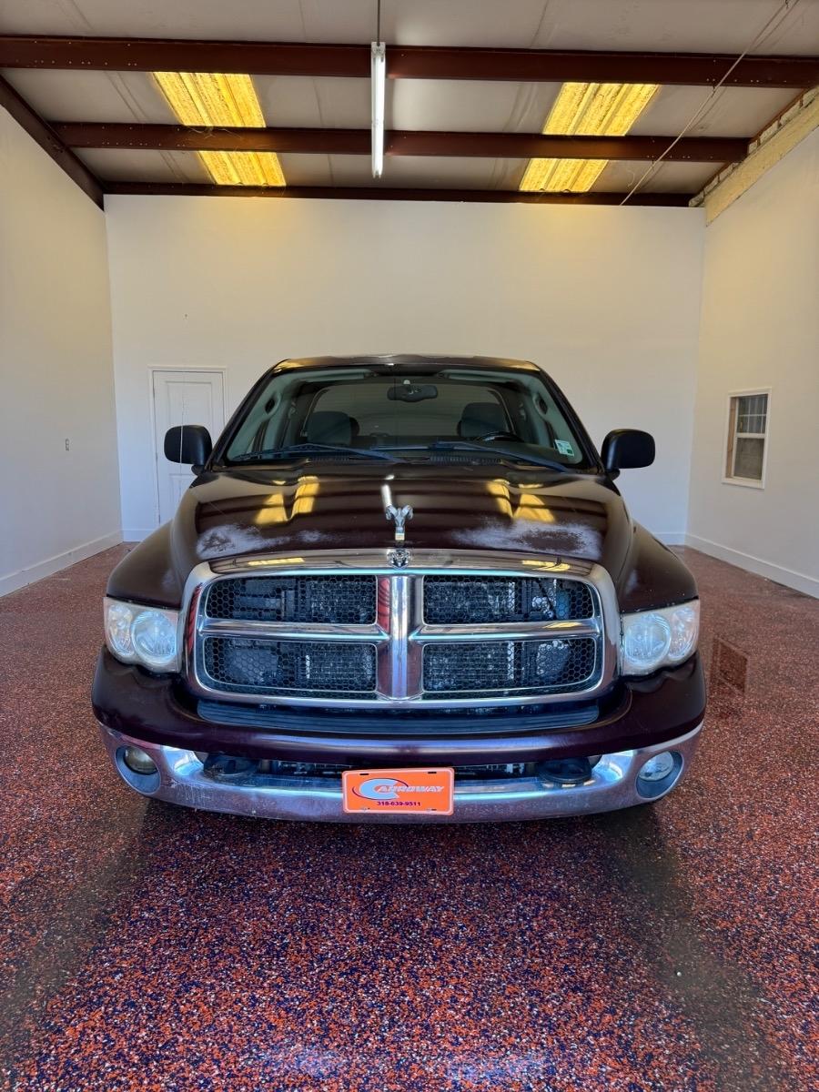 Dodge Ram 2500 4dr Quad Cab 160.5" WB SLT 2004