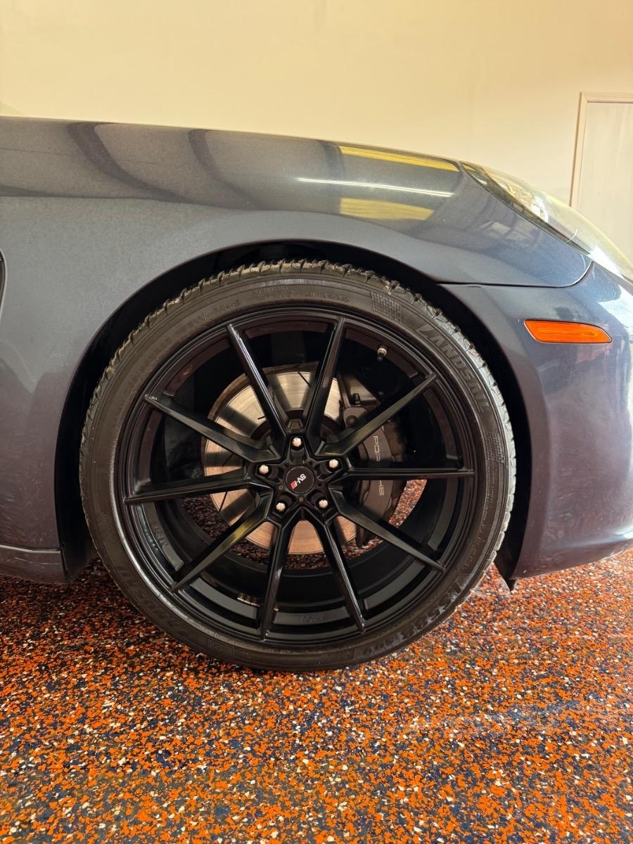 Porsche Panamera 4dr HB 4 2015