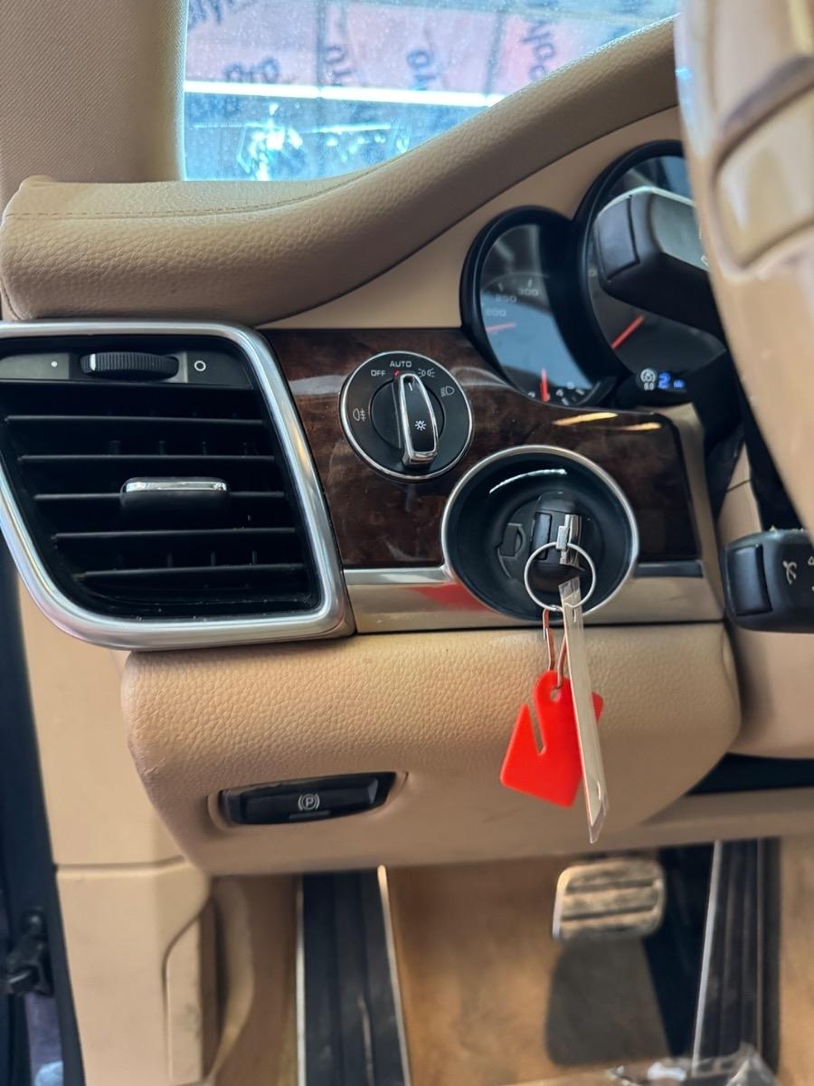 Porsche Panamera 4dr HB 4 2015