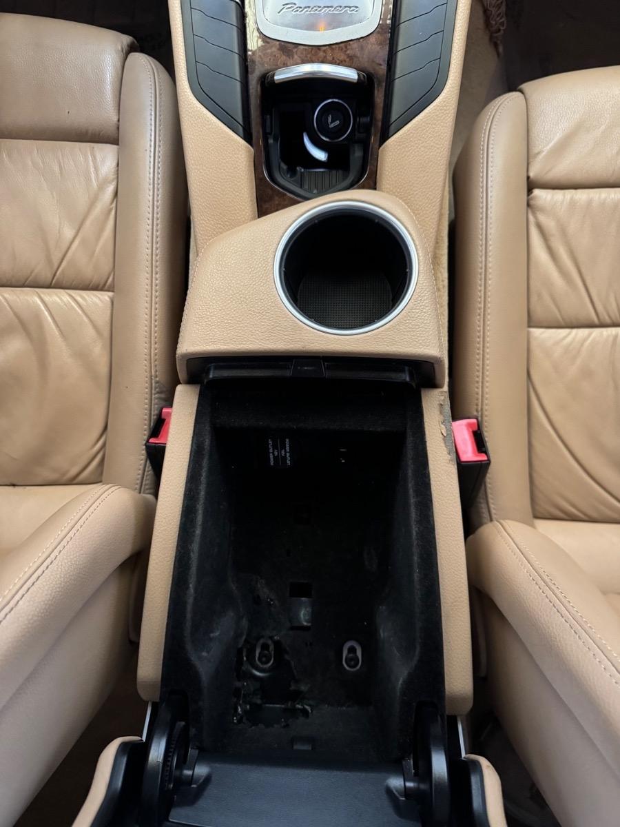 Porsche Panamera 4dr HB 4 2015