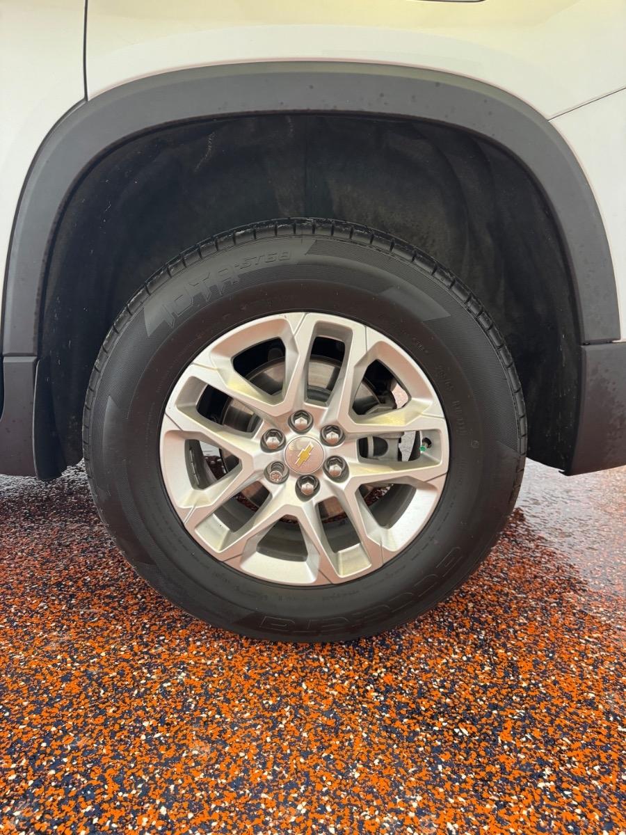 Chevrolet Traverse FWD 4dr LT Cloth w/1LT 2020