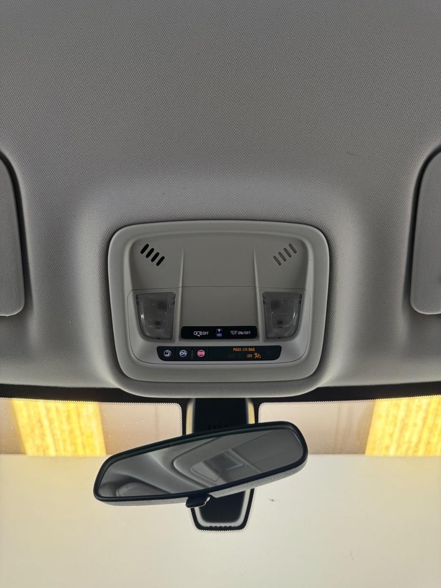 Chevrolet Traverse FWD 4dr LT Cloth w/1LT 2020