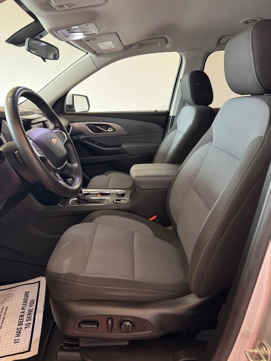 Chevrolet Traverse FWD 4dr LT Cloth w/1LT 2020