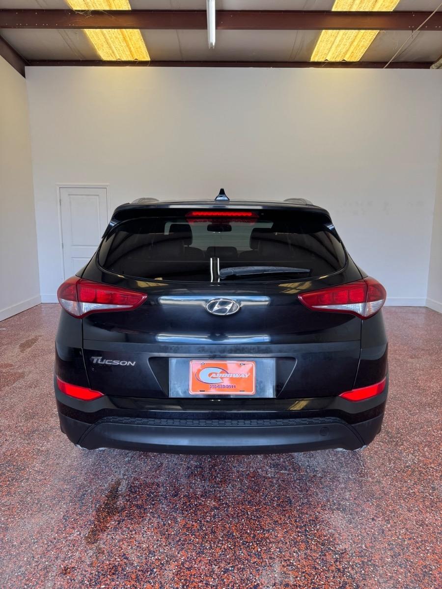 Hyundai Tucson SEL Plus FWD 2018