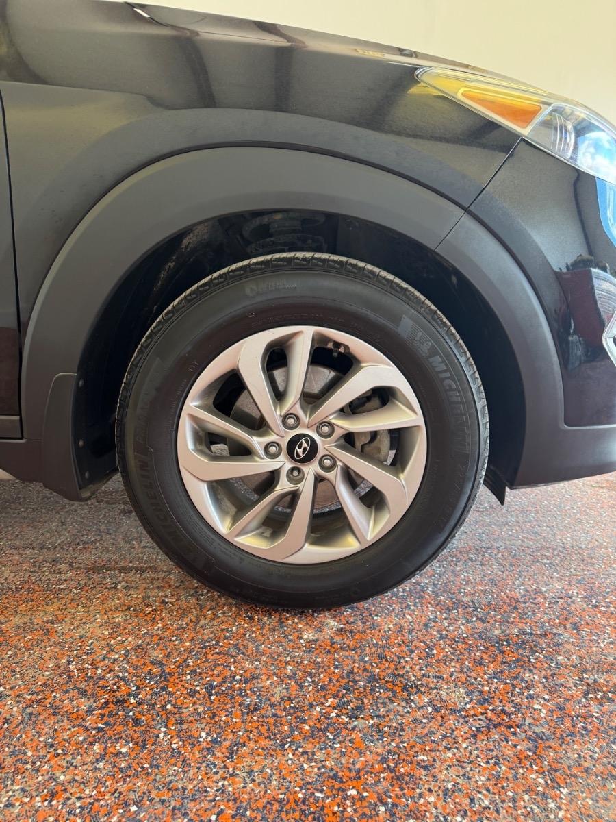 Hyundai Tucson SEL Plus FWD 2018