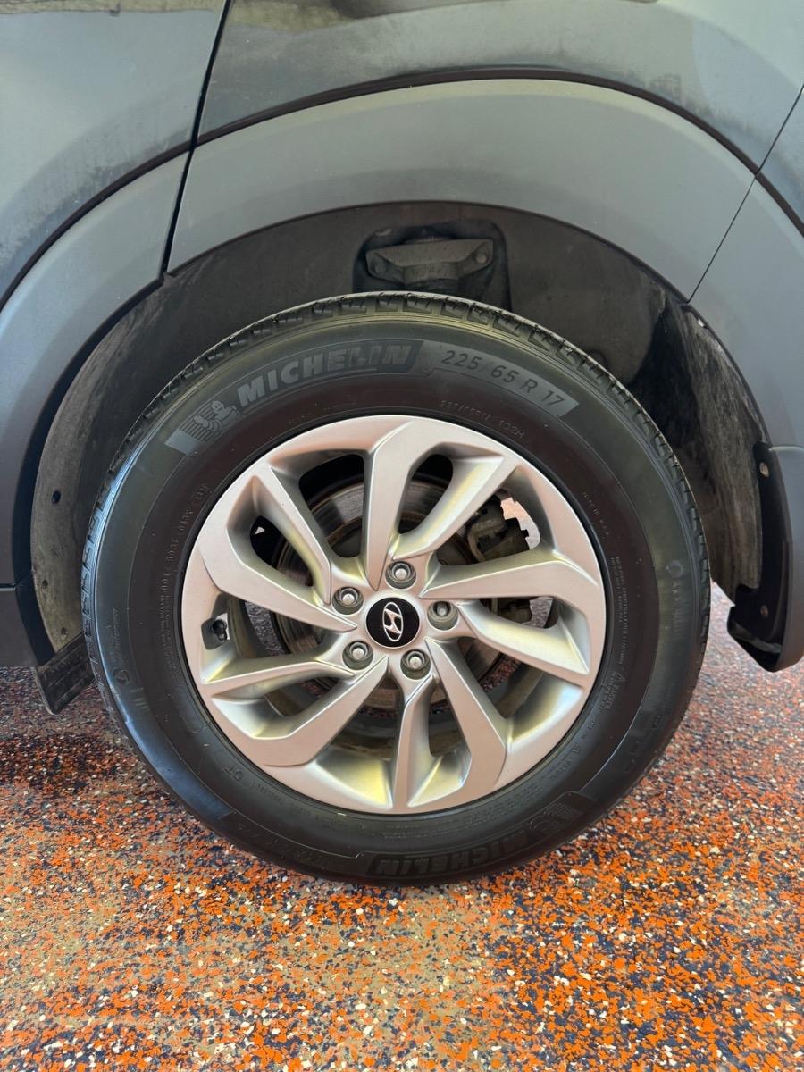 Hyundai Tucson SEL Plus FWD 2018