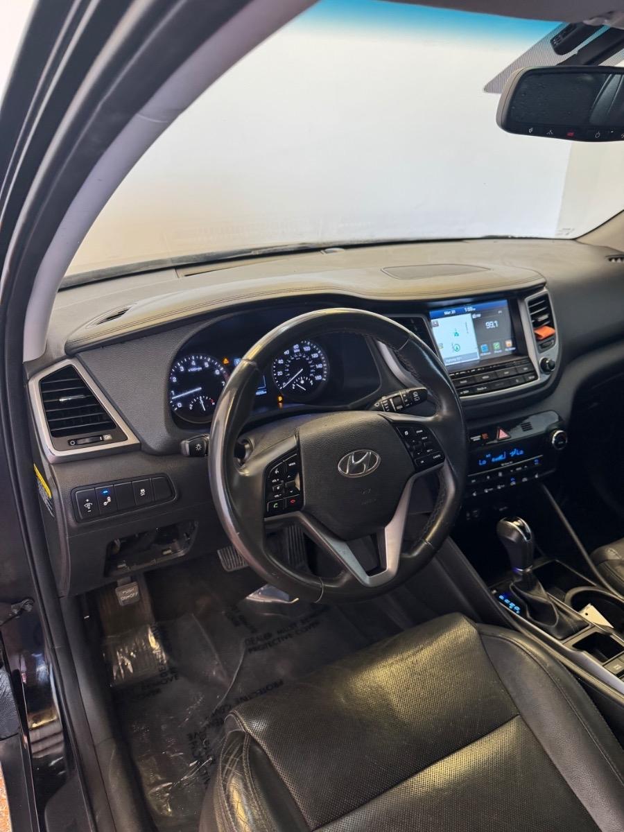 Hyundai Tucson SEL Plus FWD 2018