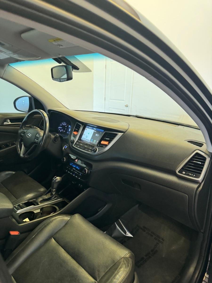 Hyundai Tucson SEL Plus FWD 2018