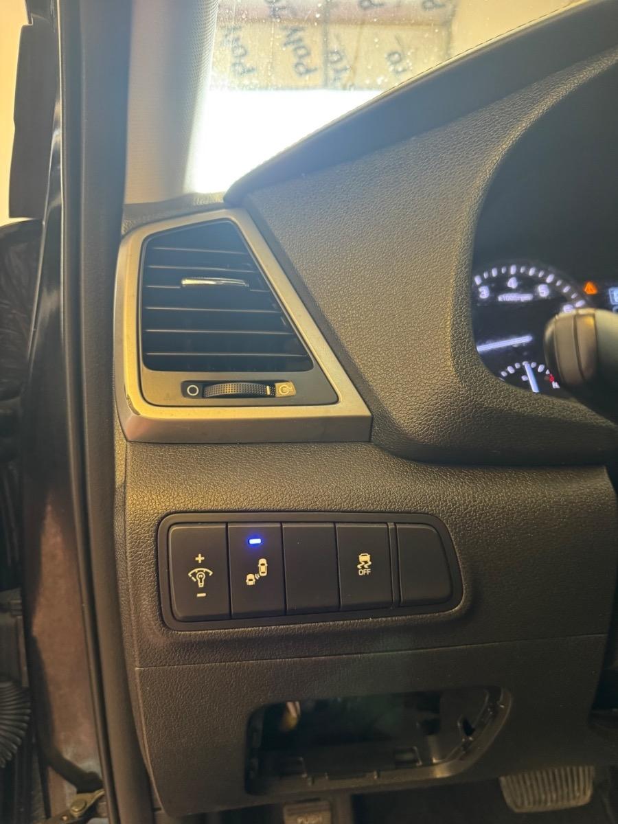 Hyundai Tucson SEL Plus FWD 2018