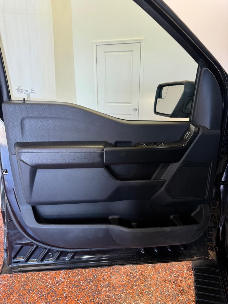 Ford F-150 Lariat 2WD SuperCrew 5.5' Box 2022