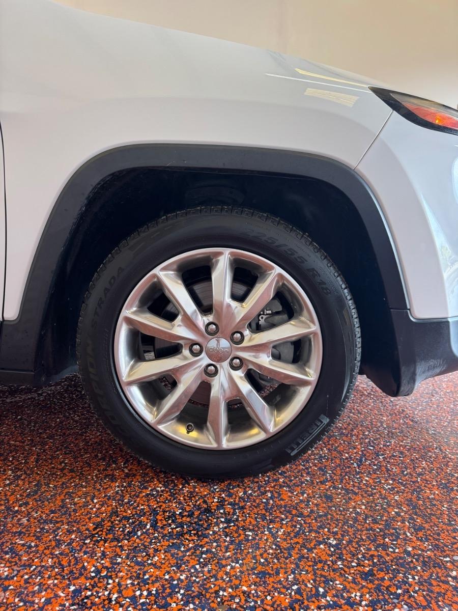 Jeep Cherokee FWD 4dr Limited 2014