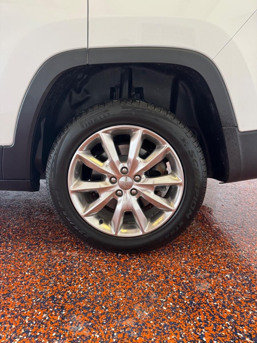 Jeep Cherokee FWD 4dr Limited 2014