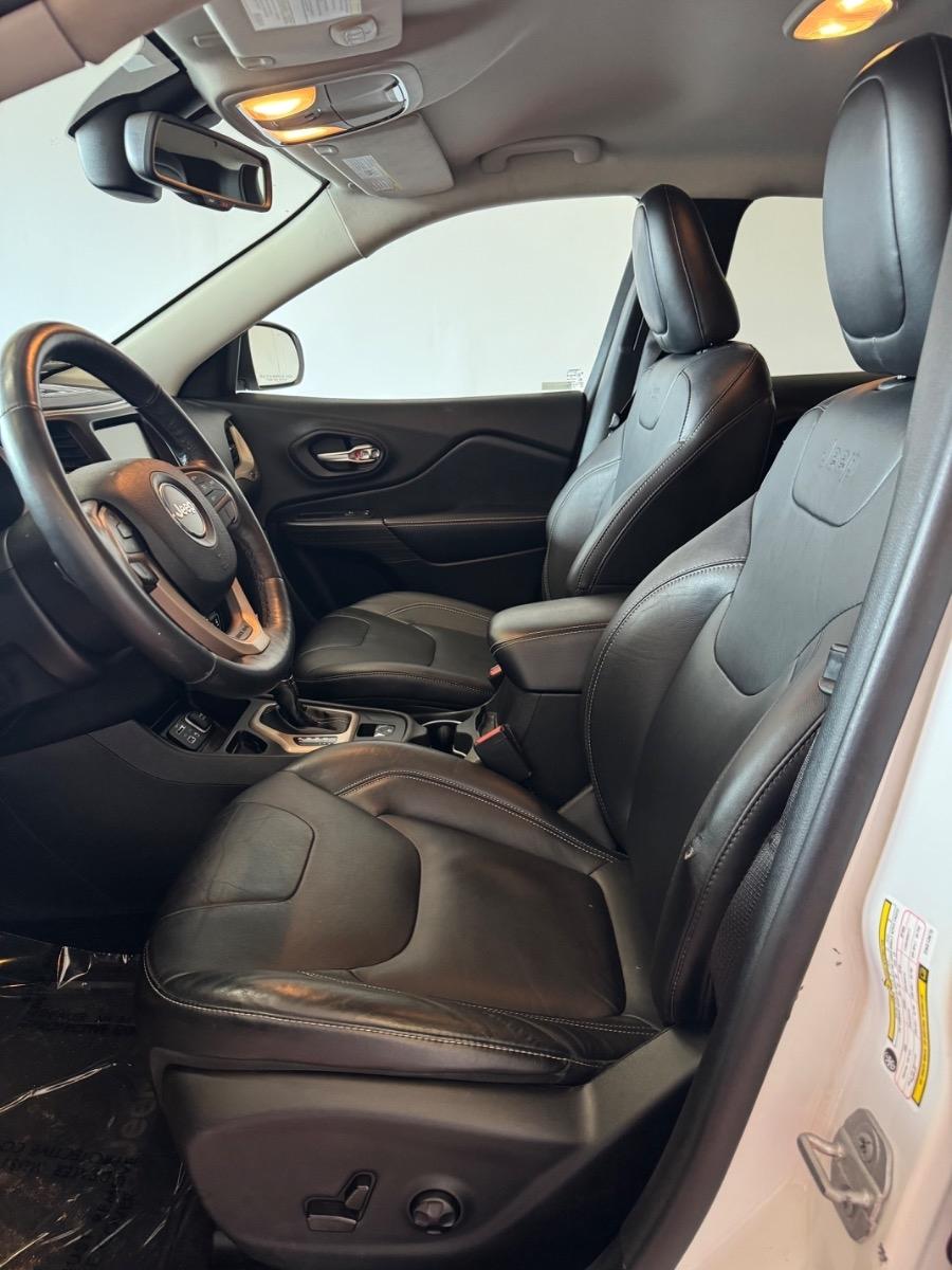 Jeep Cherokee FWD 4dr Limited 2014