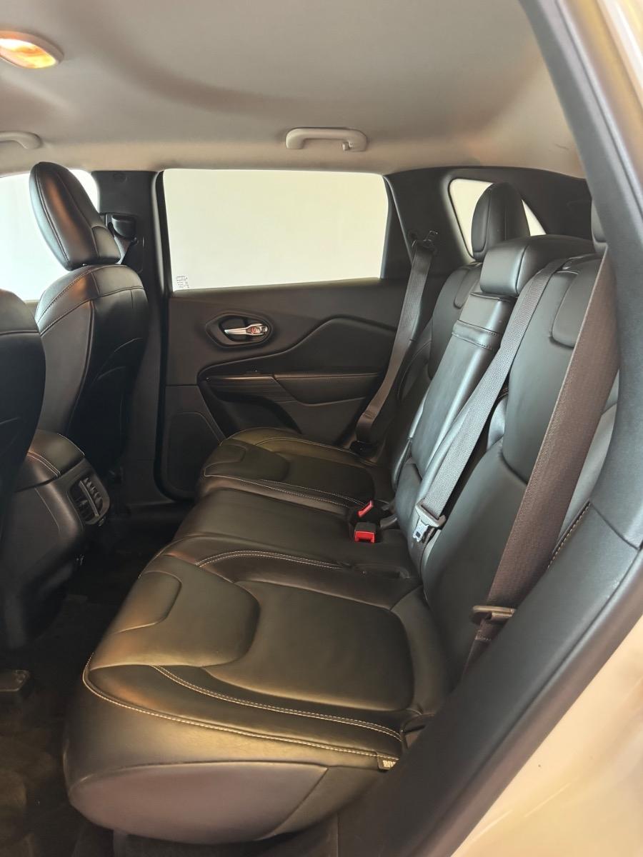 Jeep Cherokee FWD 4dr Limited 2014