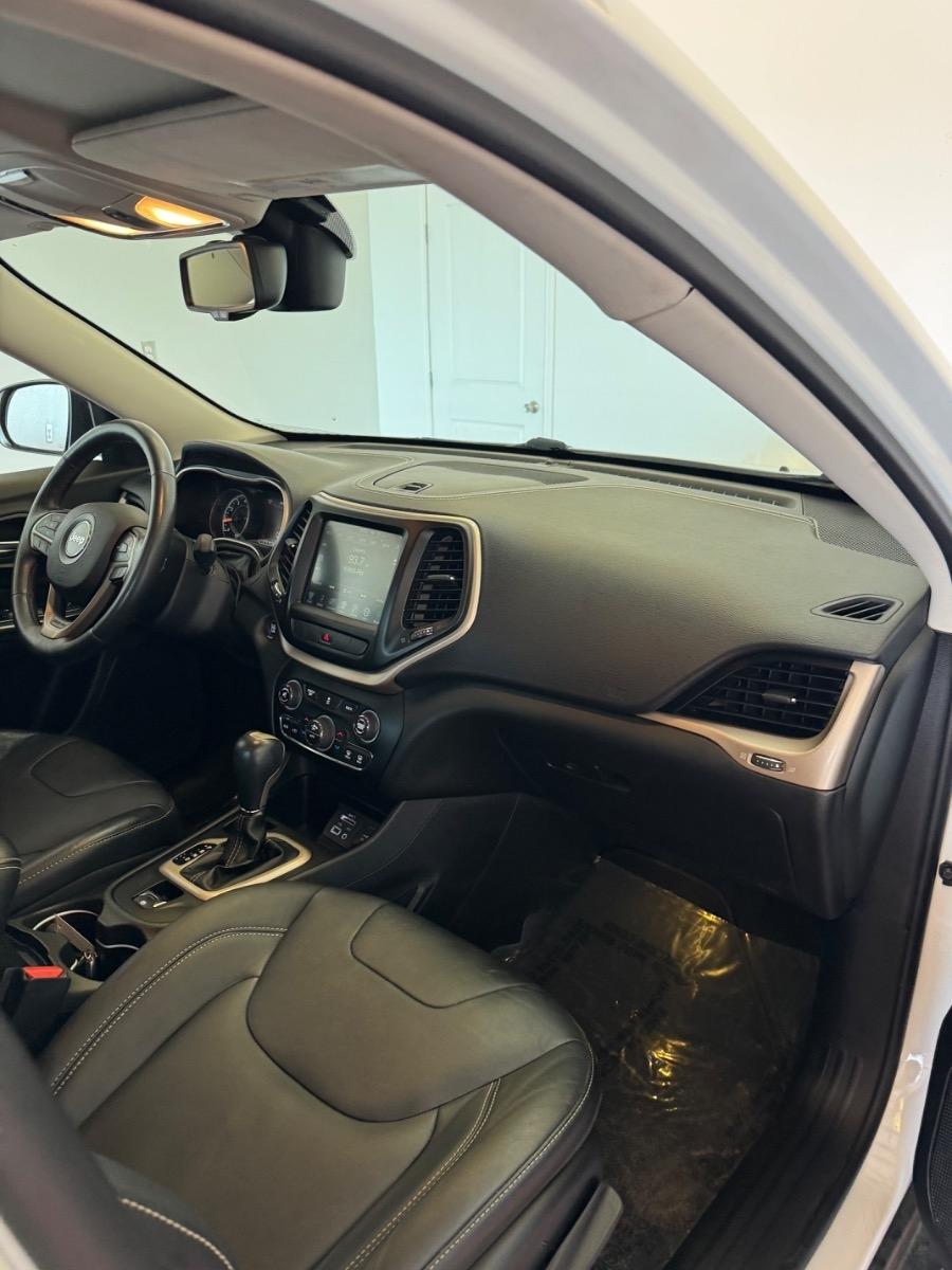 Jeep Cherokee FWD 4dr Limited 2014