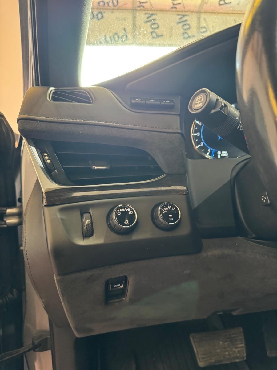 Cadillac Escalade ESV 4WD 4dr Platinum 2020