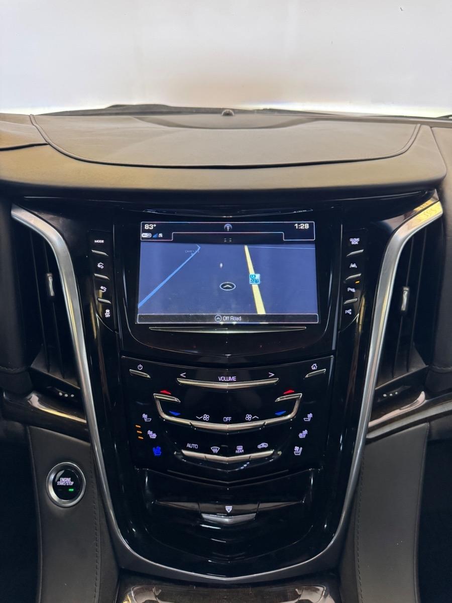 Cadillac Escalade ESV 4WD 4dr Platinum 2020