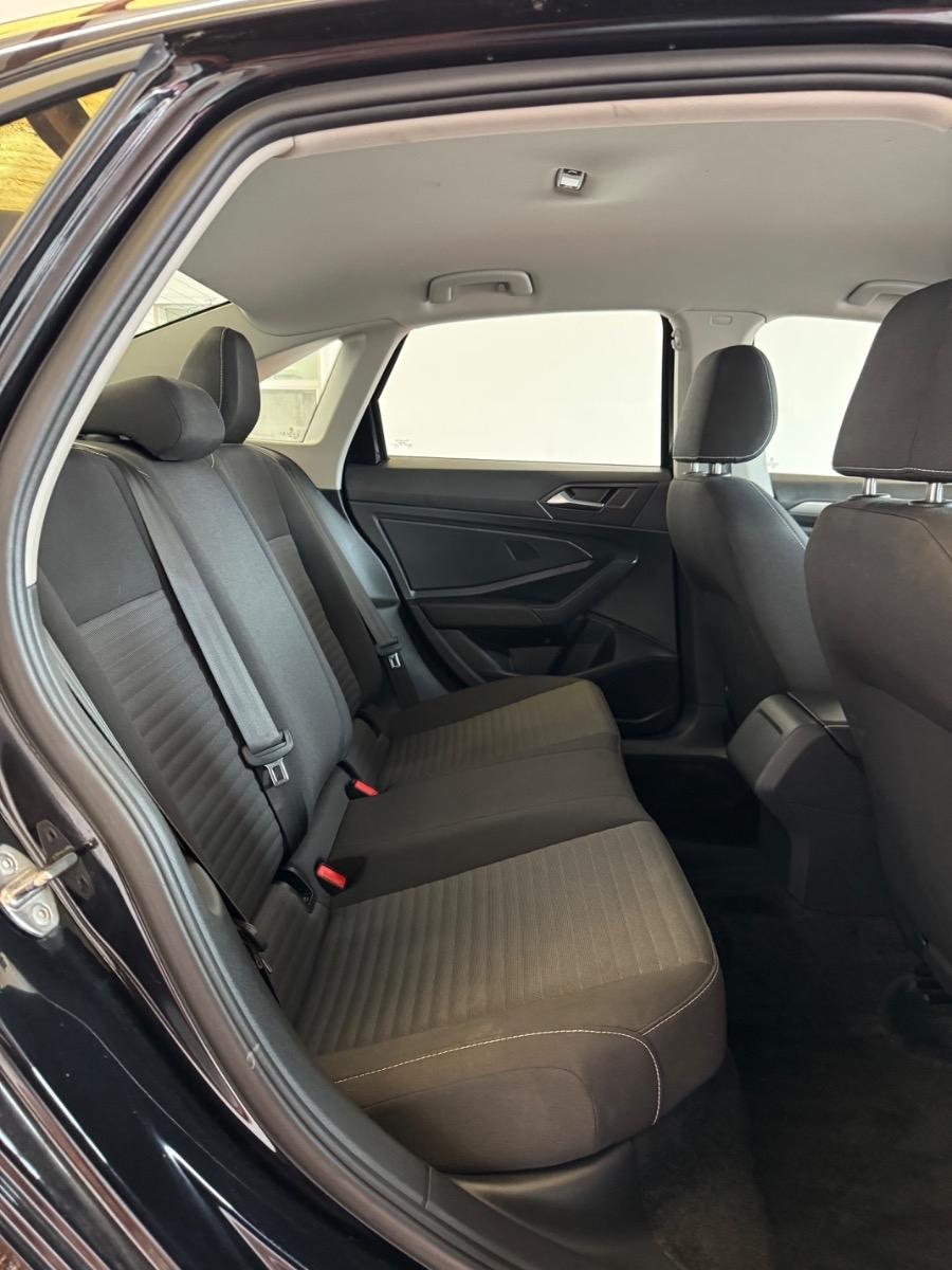 Volkswagen Jetta S Auto 2024