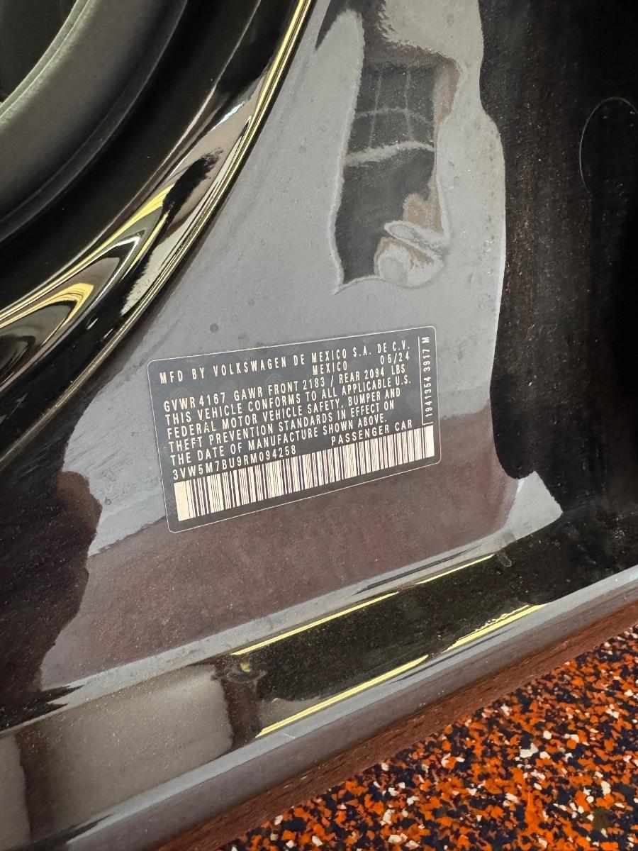 Volkswagen Jetta S Auto 2024