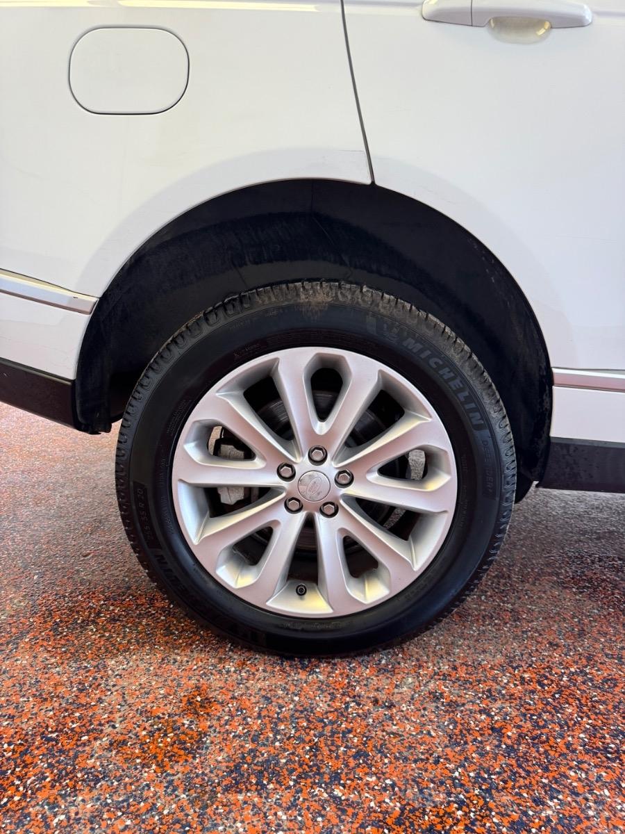 Land Rover Range Rover 4WD 4dr HSE 2015