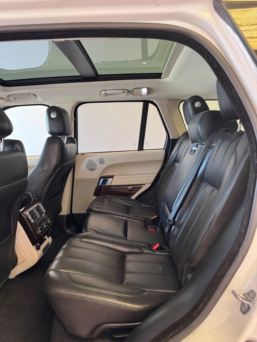 Land Rover Range Rover 4WD 4dr HSE 2015