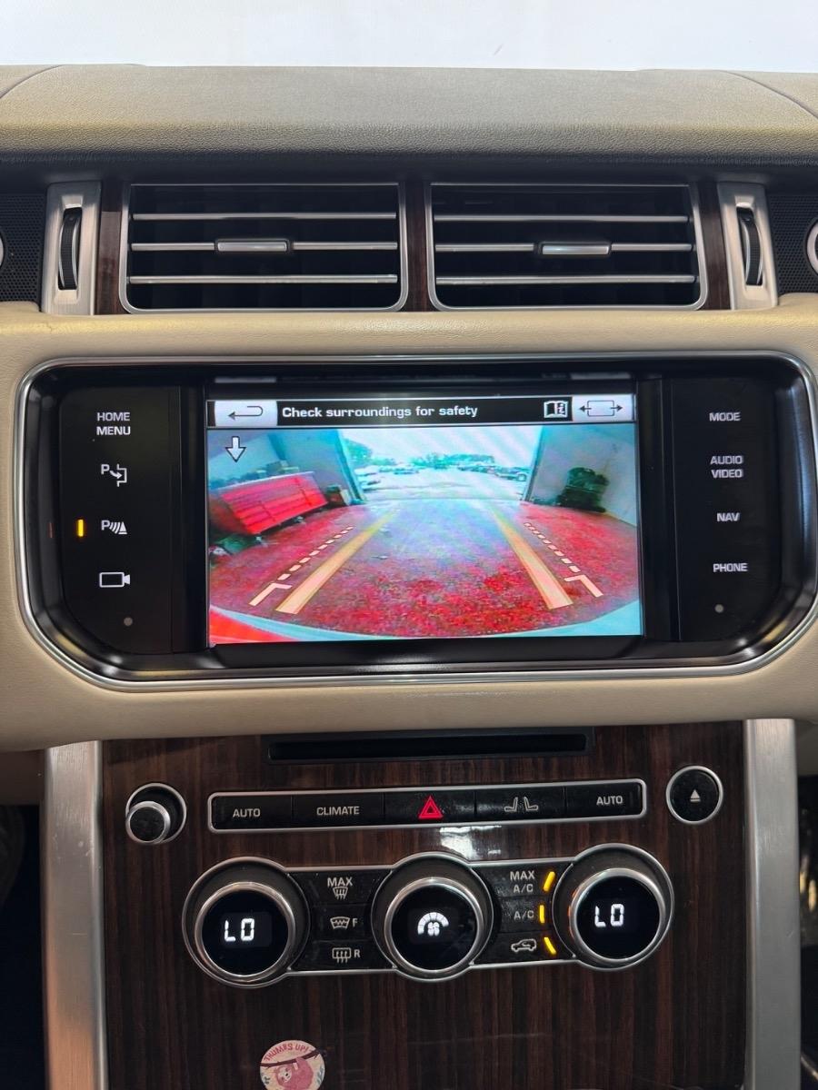 Land Rover Range Rover 4WD 4dr HSE 2015