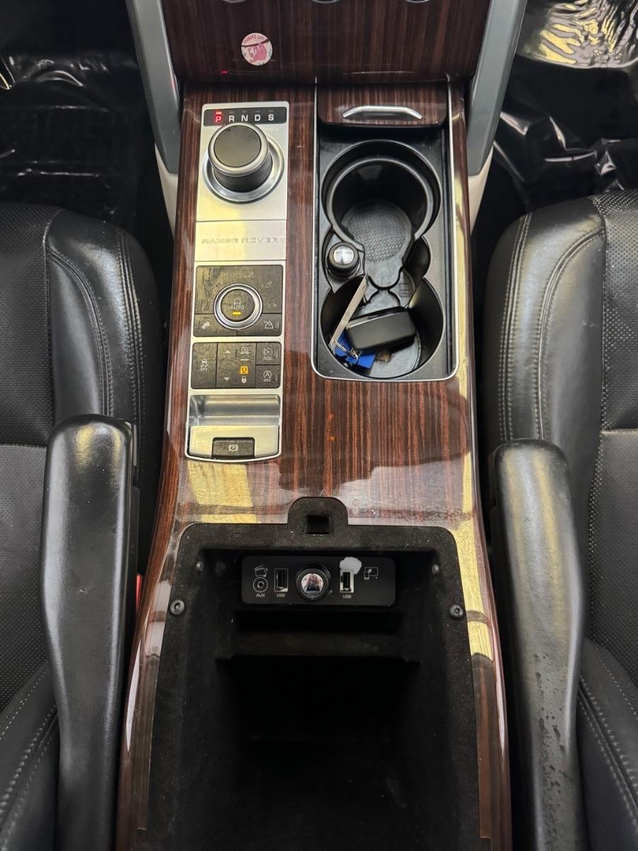 Land Rover Range Rover 4WD 4dr HSE 2015