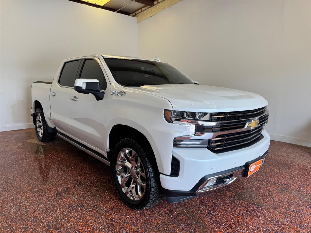 Chevrolet Silverado 1500 LTD 4WD Crew Cab 147" High Country 2022