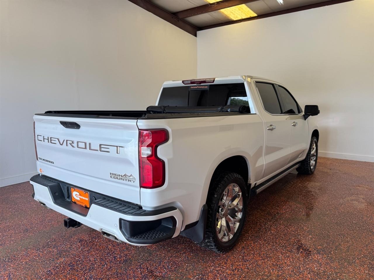 Chevrolet Silverado 1500 LTD 4WD Crew Cab 147" High Country 2022