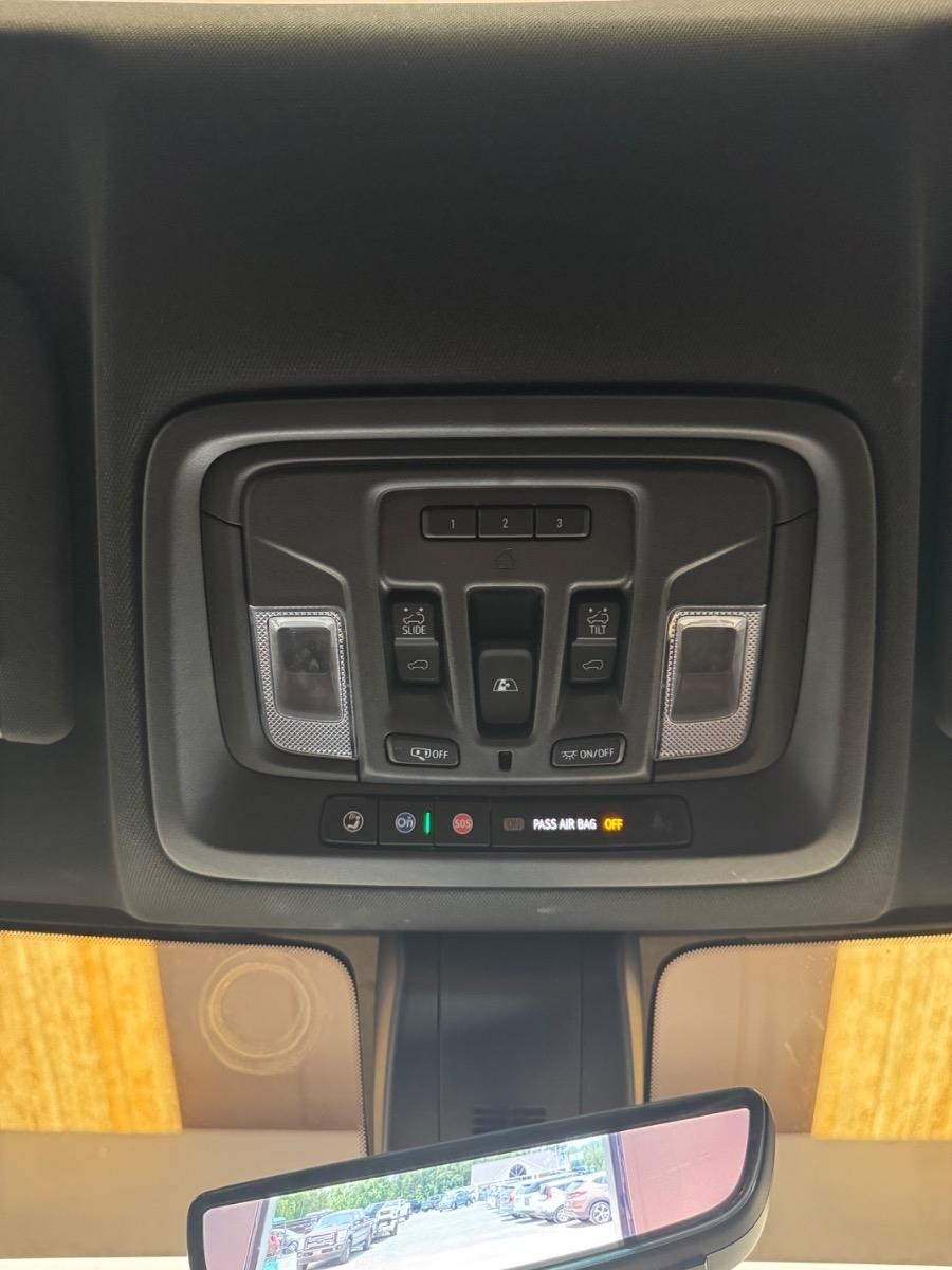 Chevrolet Silverado 1500 LTD 4WD Crew Cab 147" High Country 2022
