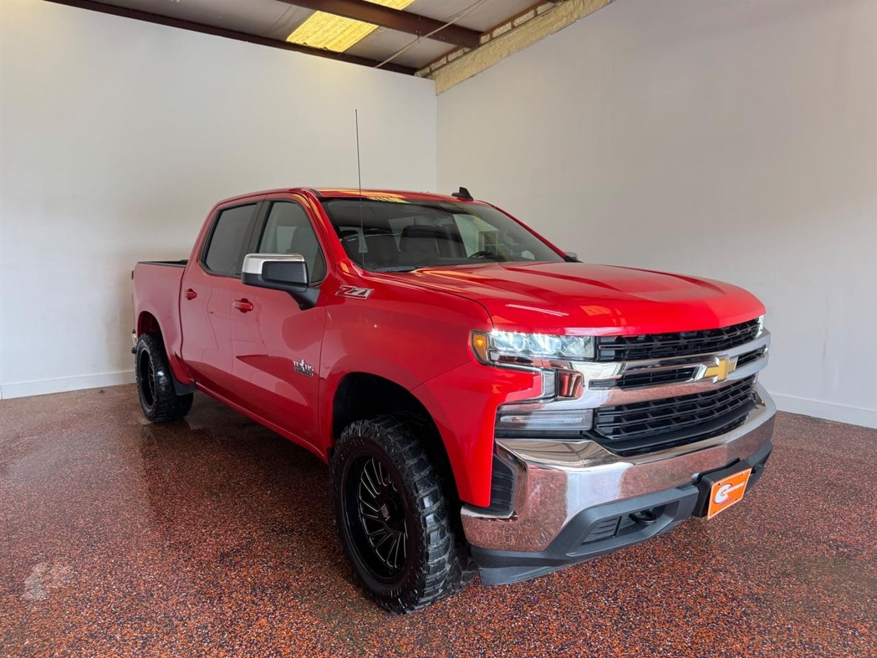 Chevrolet Silverado 1500 4WD Crew Cab 147" LT 2020
