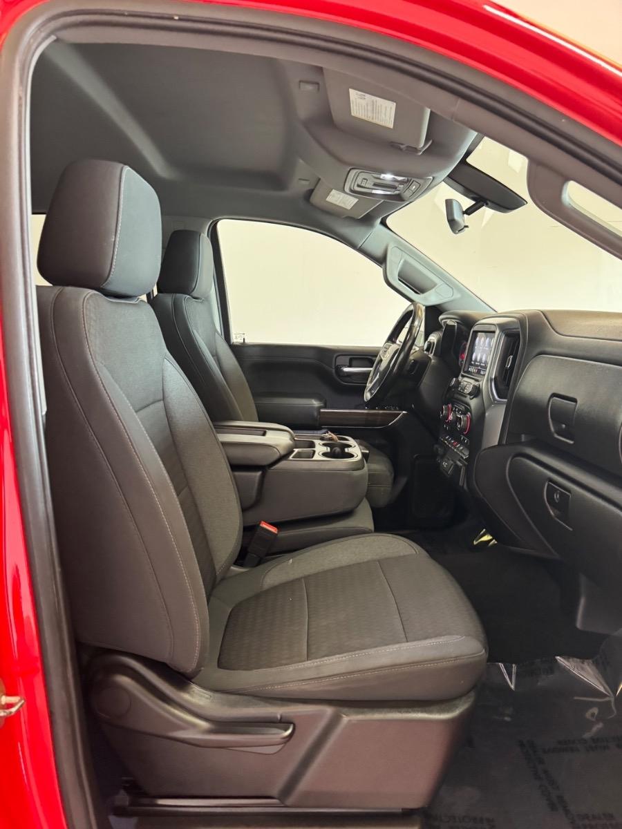 Chevrolet Silverado 1500 4WD Crew Cab 147" LT 2020