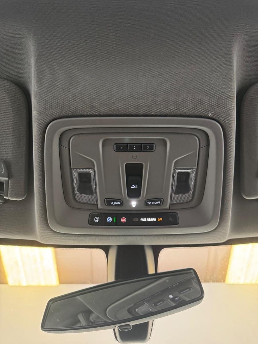 Chevrolet Silverado 1500 4WD Crew Cab 147" LT 2020