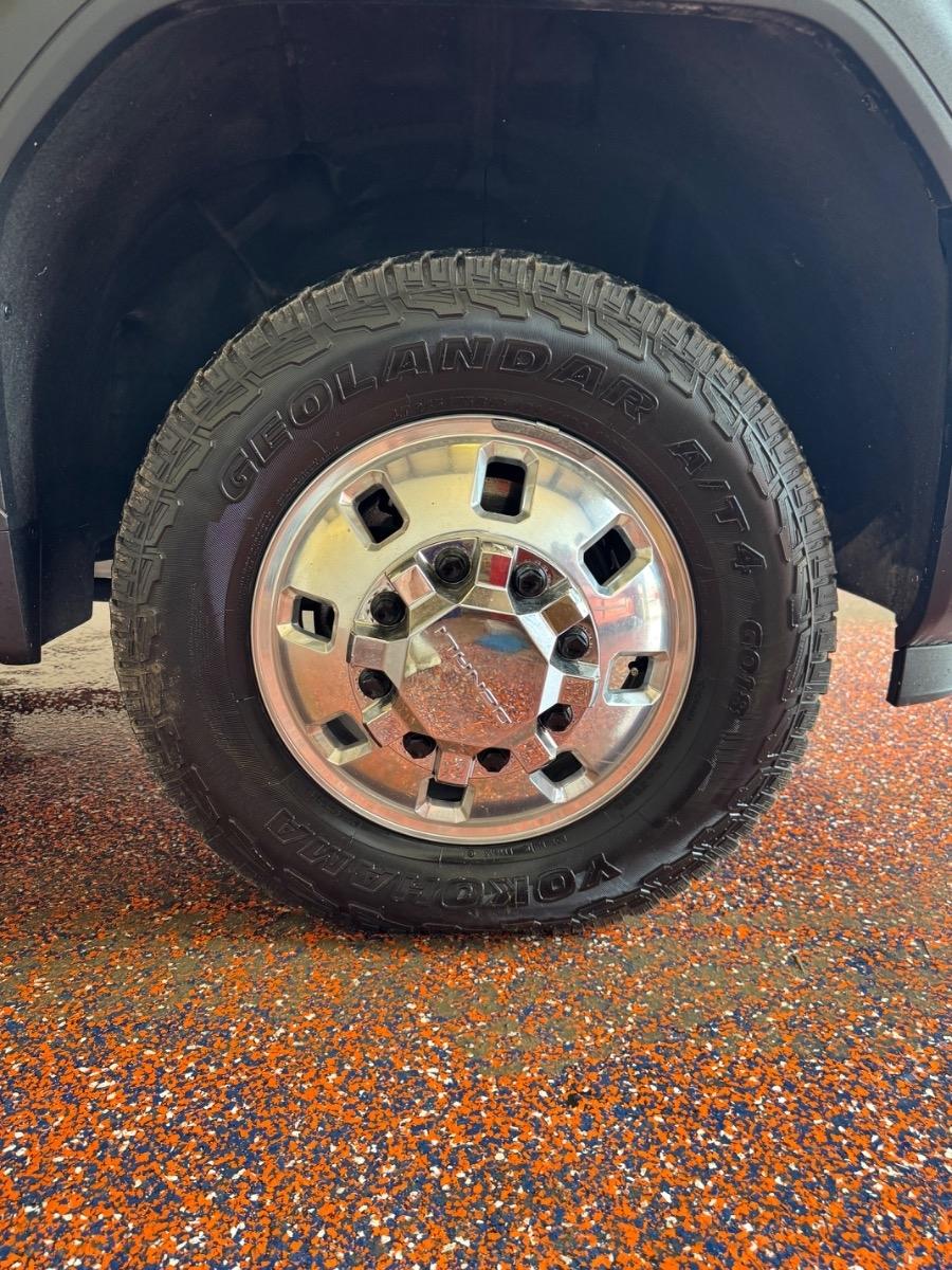 GMC Sierra 3500HD 4WD Crew Cab 172" Denali 2024