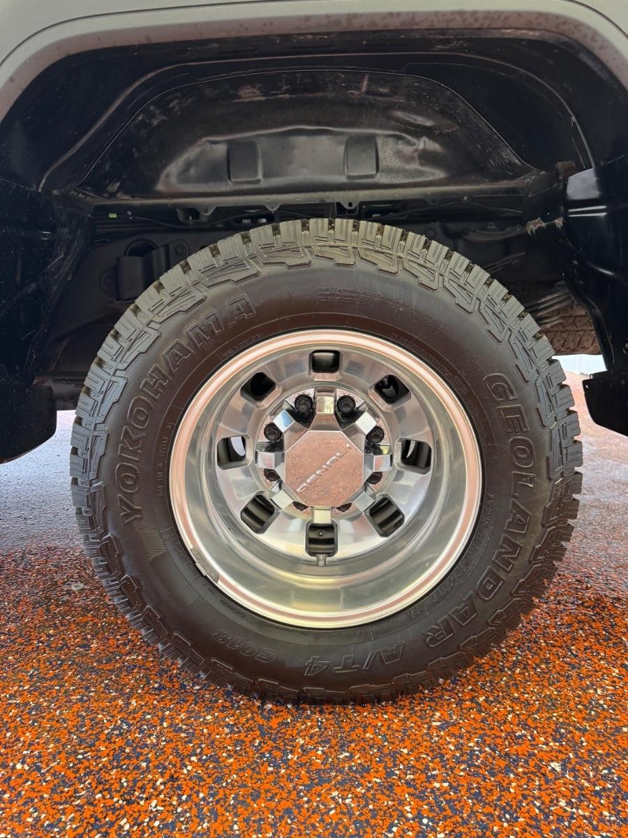 GMC Sierra 3500HD 4WD Crew Cab 172" Denali 2024