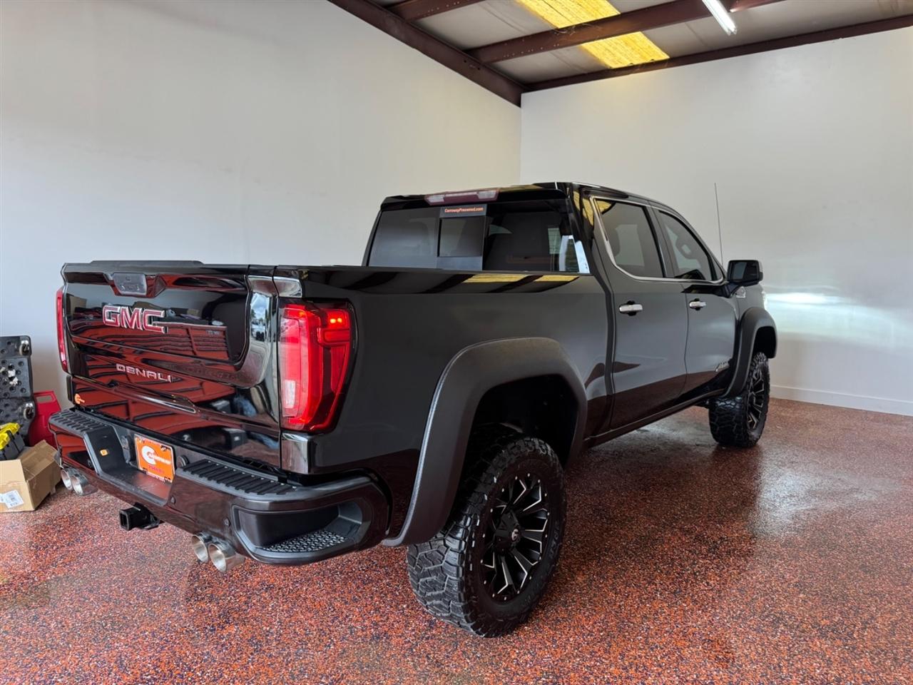 GMC Sierra 1500 4WD Crew Cab 147" Denali 2019