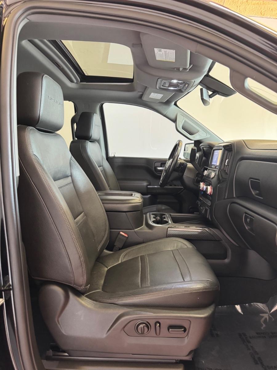 GMC Sierra 1500 4WD Crew Cab 147" Denali 2019