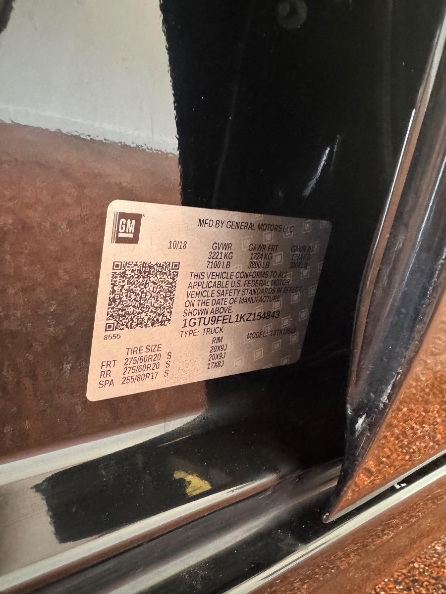 GMC Sierra 1500 4WD Crew Cab 147" Denali 2019