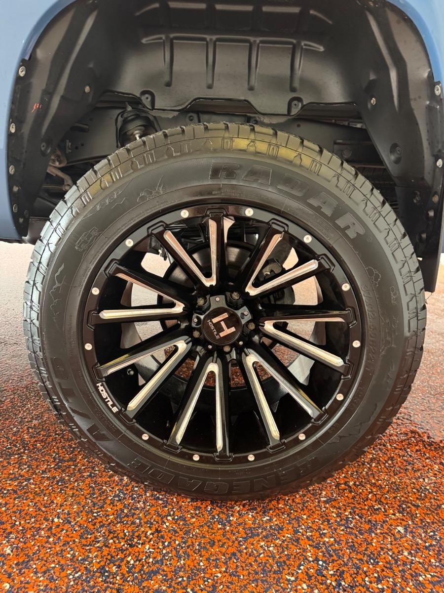 Toyota Tundra 2WD 1794 Edition CrewMax 5.5' Bed 5.7L (Natl) 2019