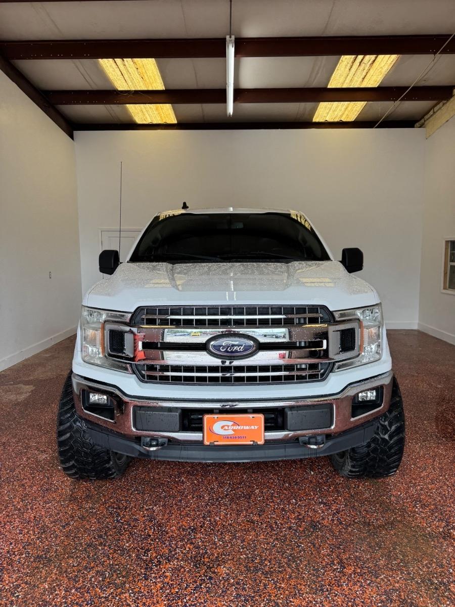 Ford F-150 XLT SuperCrew 4WD 2020