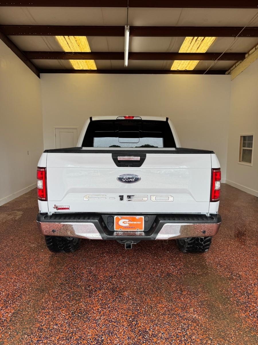 Ford F-150 XLT SuperCrew 4WD 2020