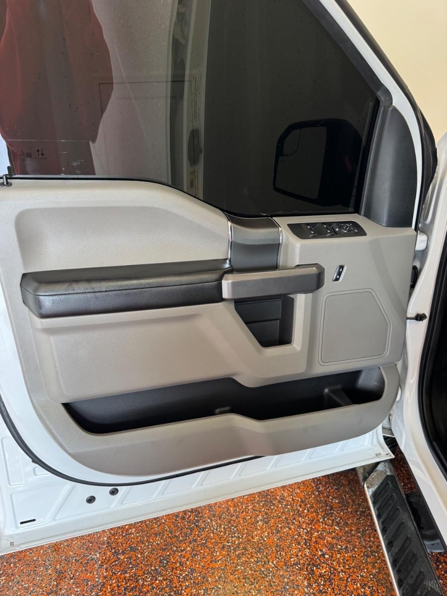 Ford F-150 XLT SuperCrew 4WD 2020