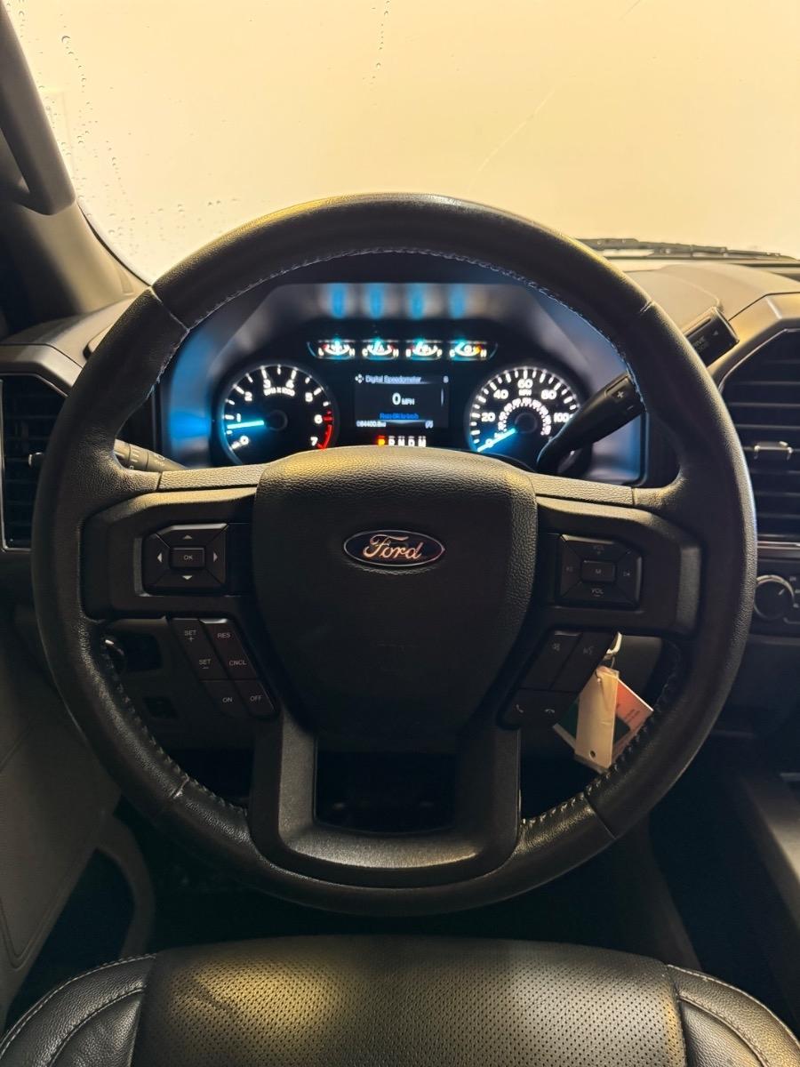 Ford F-150 XLT SuperCrew 4WD 2020