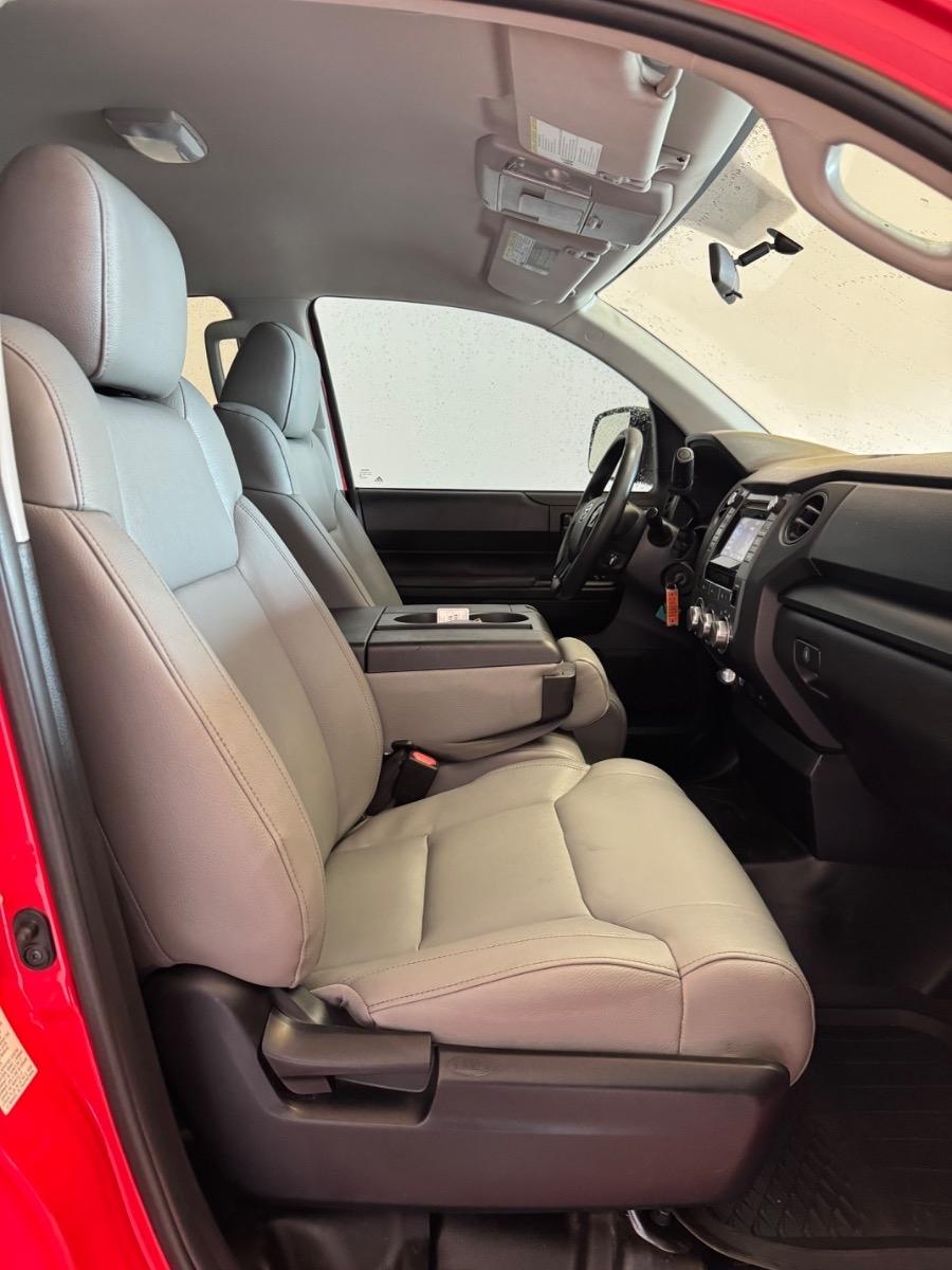 Toyota Tundra 2WD Truck Double Cab 4.6L V8 6-Spd AT SR (Natl) 2016