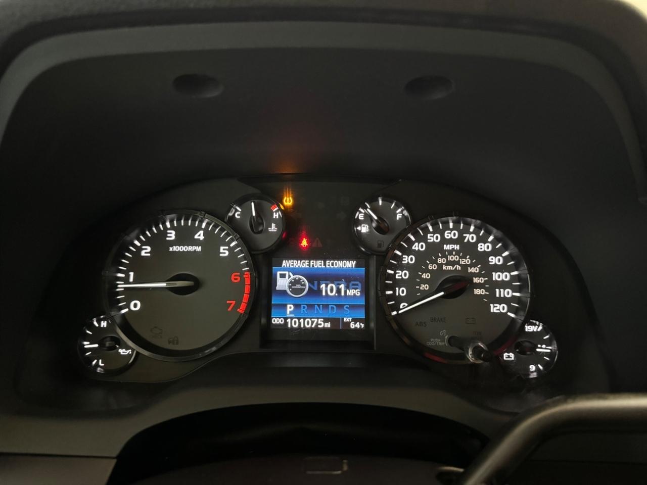 Toyota Tundra 2WD Truck Double Cab 4.6L V8 6-Spd AT SR (Natl) 2016