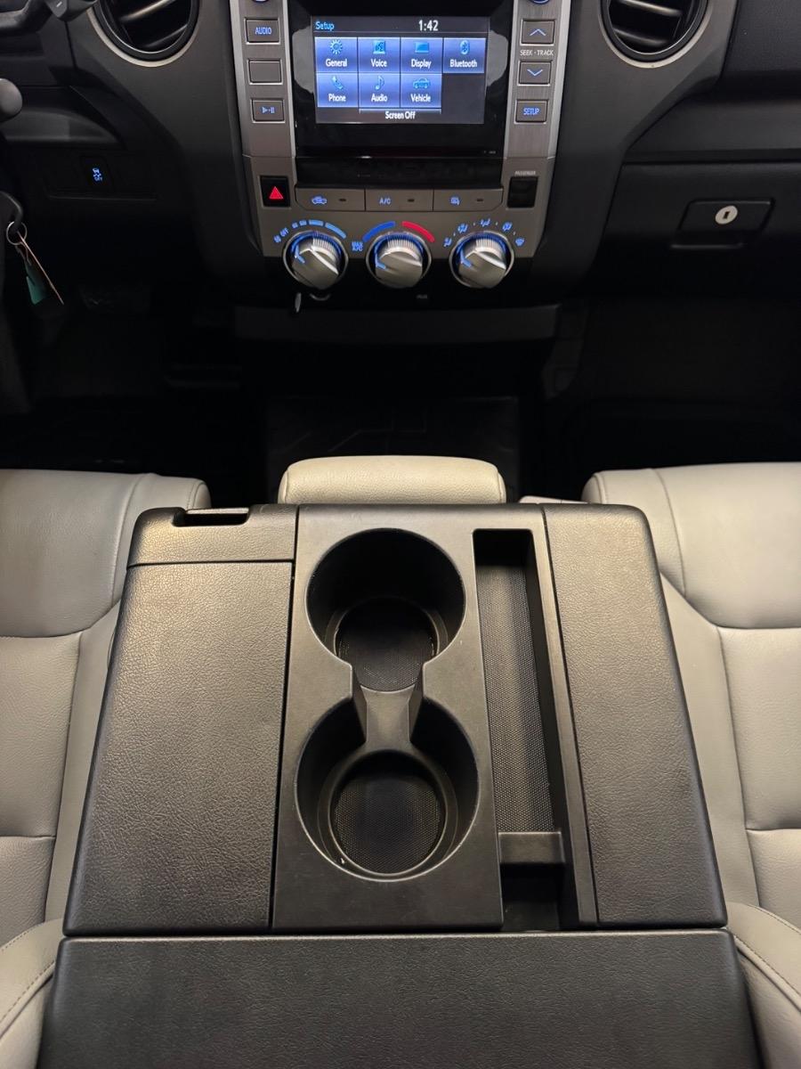 Toyota Tundra 2WD Truck Double Cab 4.6L V8 6-Spd AT SR (Natl) 2016