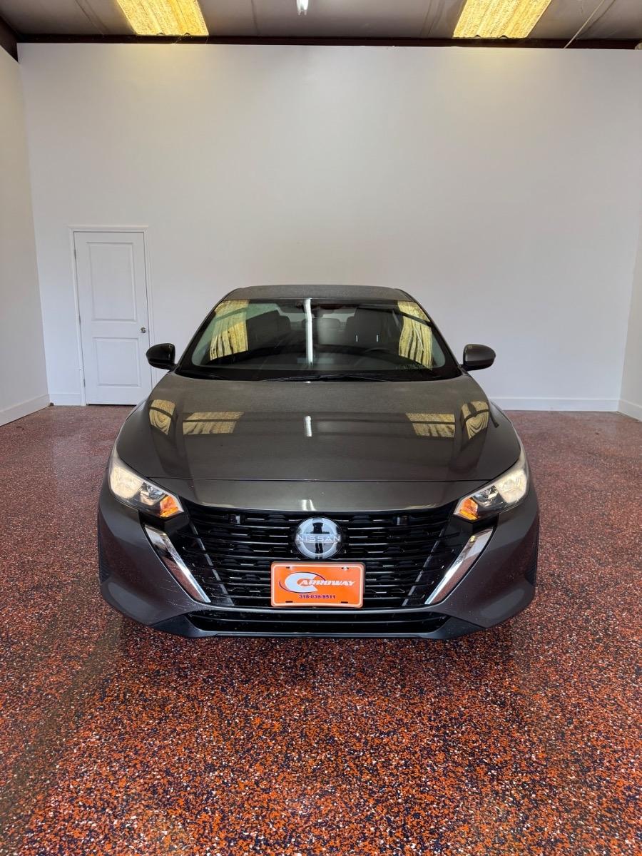 Nissan Sentra S CVT 2025
