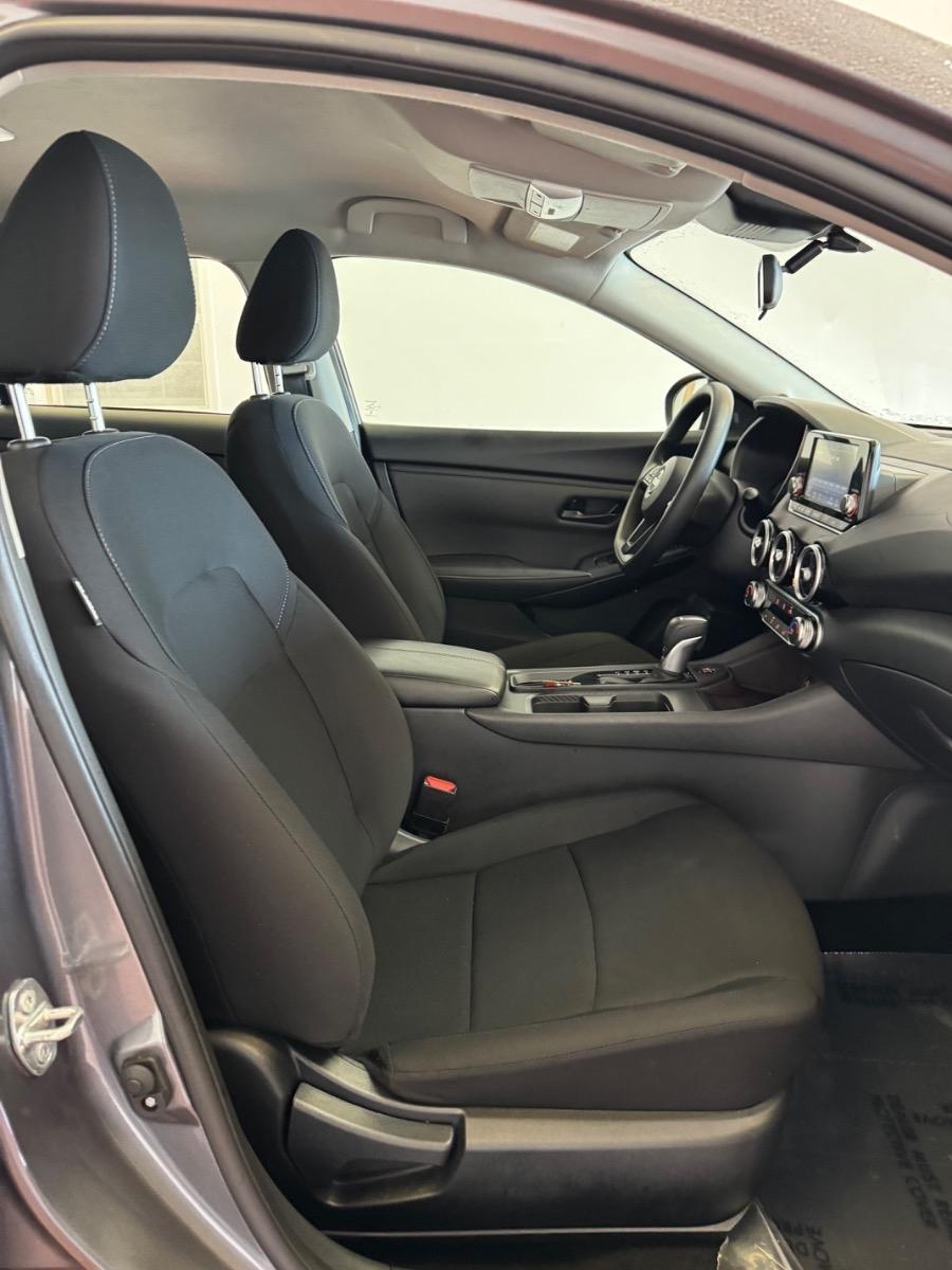 Nissan Sentra S CVT 2025