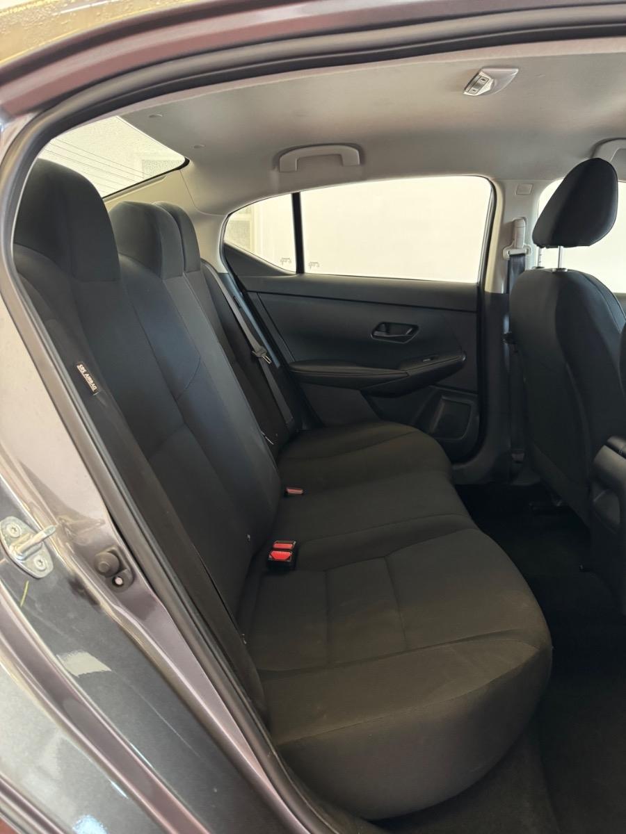 Nissan Sentra S CVT 2025