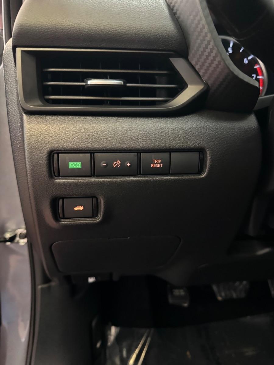 Nissan Sentra S CVT 2025